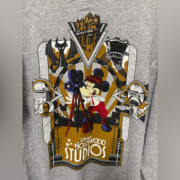 Disney Parks Hollywood Studios sweatshirt - Picture 4 of 4